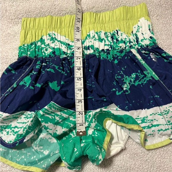 FP Movement x Free People The Way Home High Waist Shorts Mountain Print Blue - Picture 5 of 12